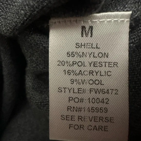 Dress Forum Hooded Sweater Cozy Long Sleeve Pullover Size Medium Gray NWT - Picture 5 of 6